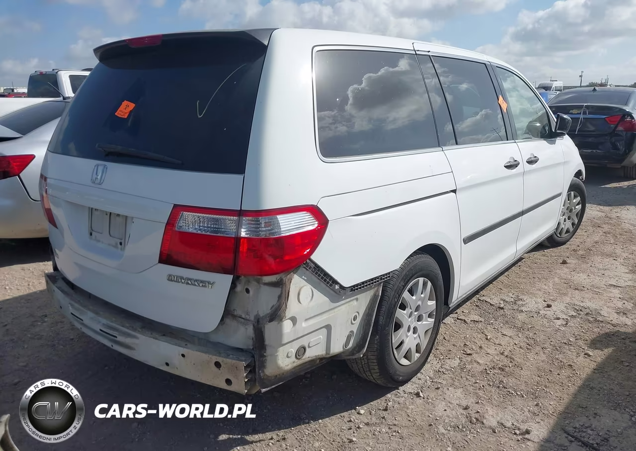 2005 Honda Odyssey Lx VIN:5FNRL38255B085965 - 4