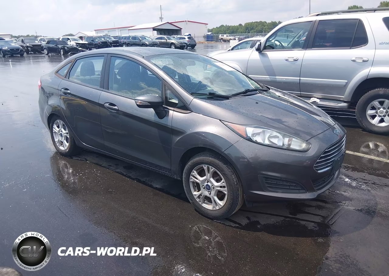 2015 Ford Fiesta Se – zdjęcie 1 z 17