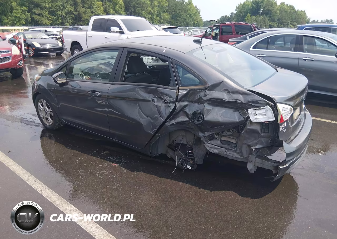 2015 Ford Fiesta Se VIN:3FADP4BJ8FM101938 - 3