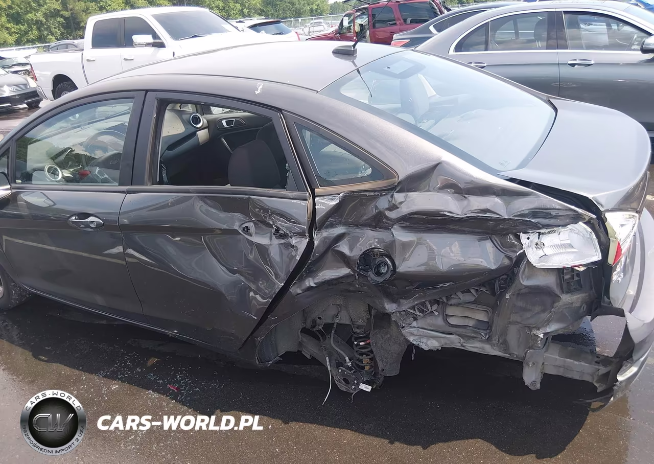 2015 Ford Fiesta Se VIN:3FADP4BJ8FM101938 - 6