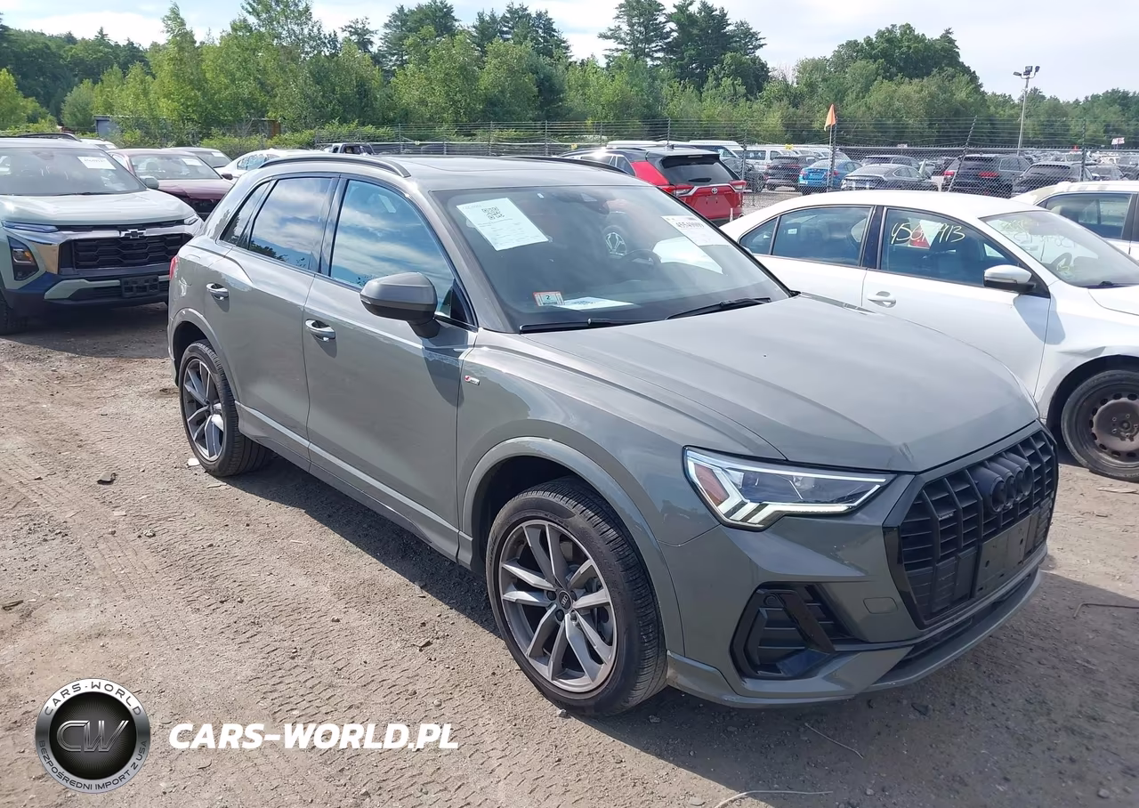 2022 Audi Q3 Premium Plus 45 Tfsi S Line Quattro Tiptronic – zdjęcie 1 z 16
