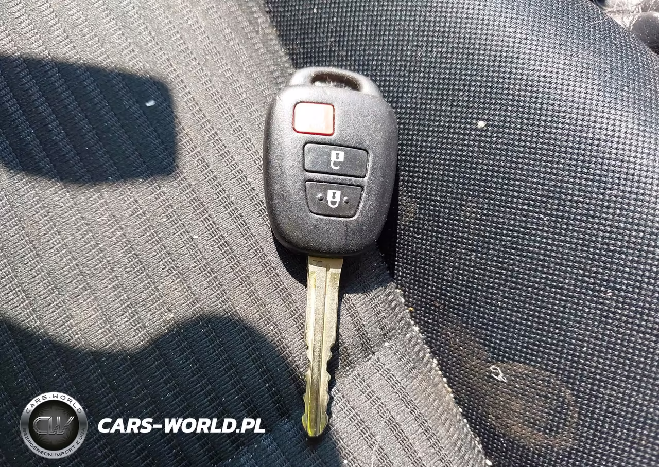 2015 Toyota Rav4 Le VIN:JTMBFREVXFJ025054 - 11