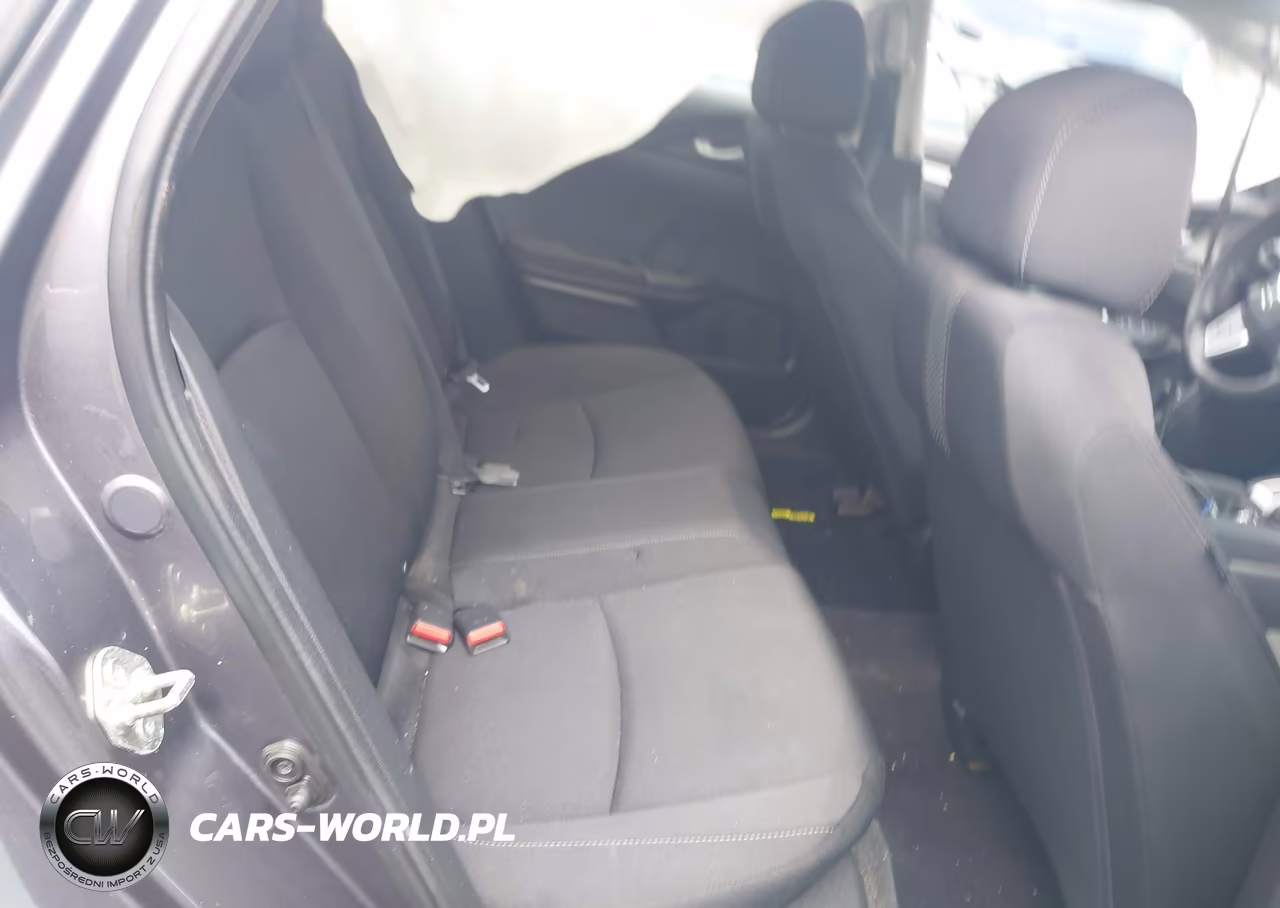 2016 Honda Civic Lx VIN:19XFC2F5XGE250783 - 8