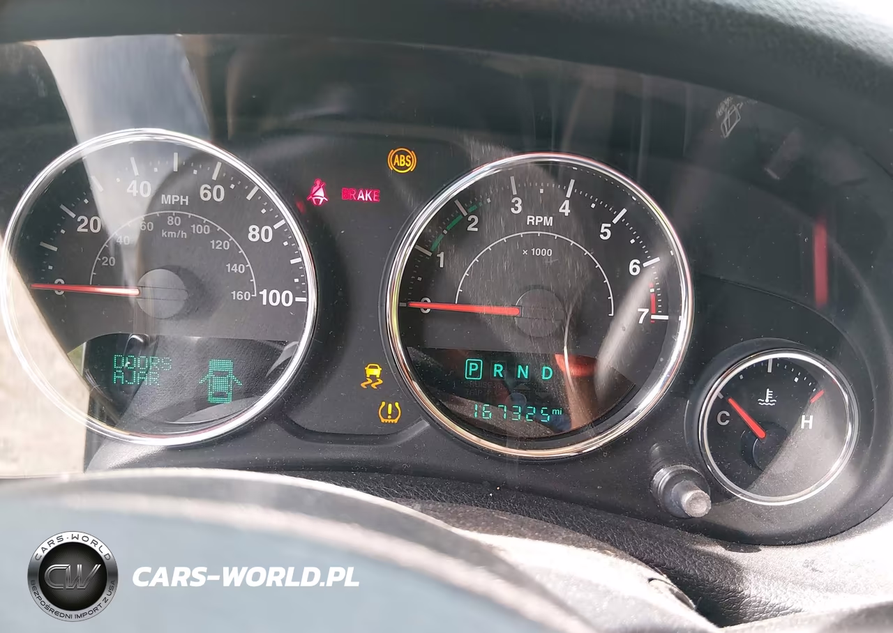 2018 Jeep Wrangler Jk Unlimited Sport 4X4 VIN:1C4BJWDG2JL855797 - 7