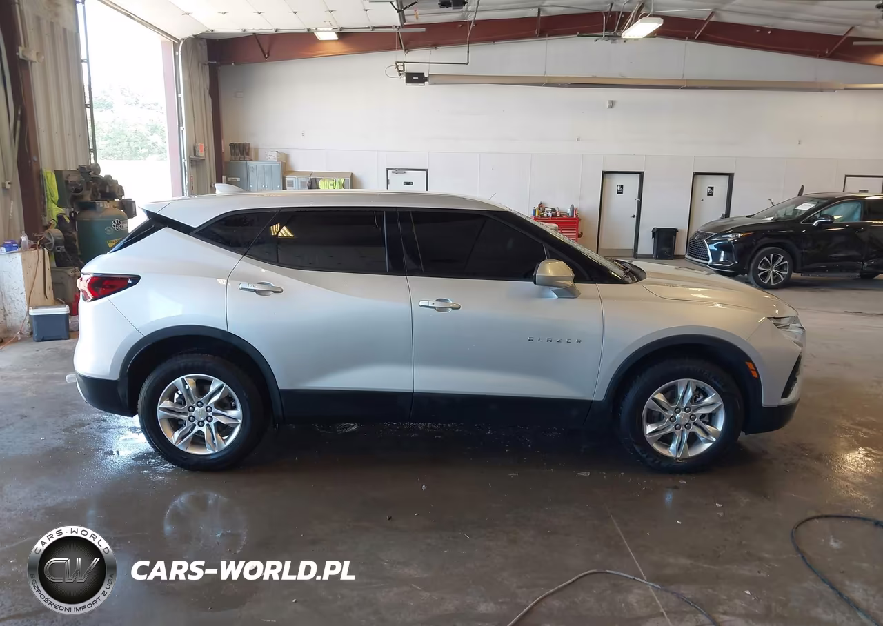 2021 Chevrolet Blazer Awd 2Lt VIN:3GNKBHR44MS550850 - 18