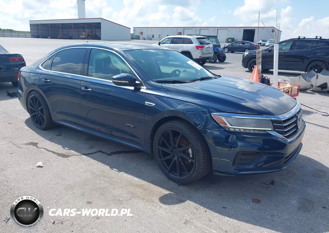 2022 Volkswagen Passat 2.0T Se – zdjęcie 1 z 18