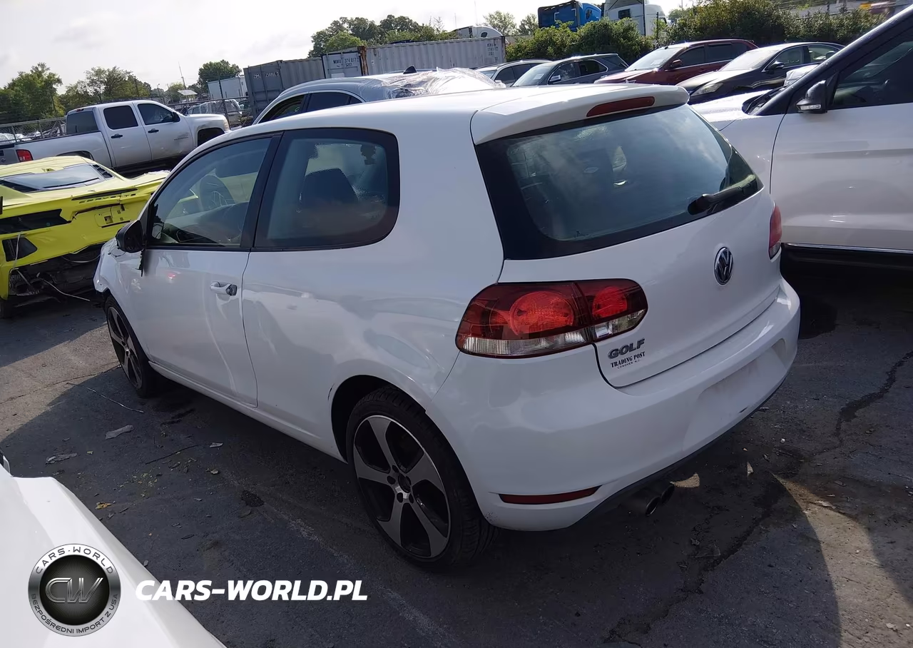 2011 Volkswagen Golf 2.5L 2-Door VIN:WVWAA7AJXBW336367 - 3