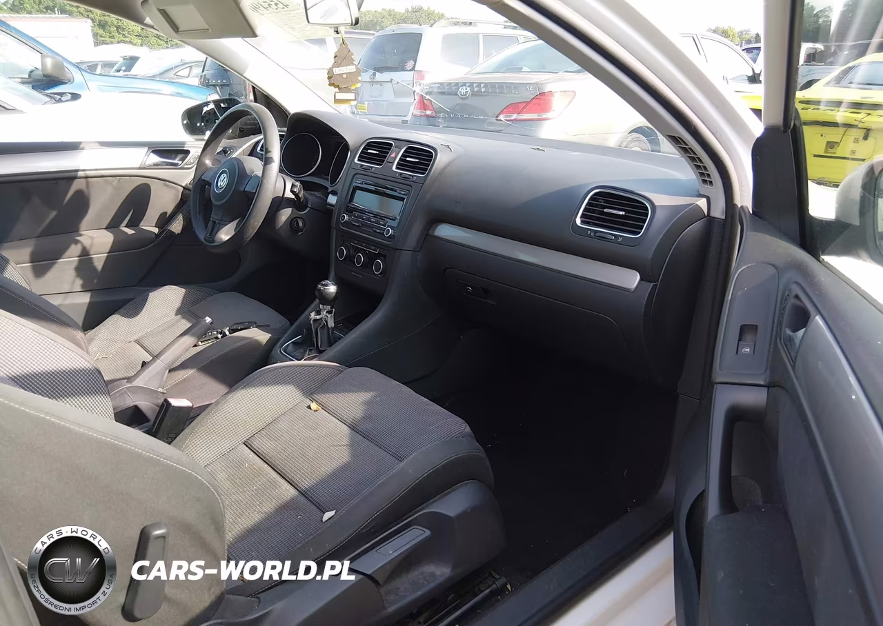 2011 Volkswagen Golf 2.5L 2-Door VIN:WVWAA7AJXBW336367 - 5