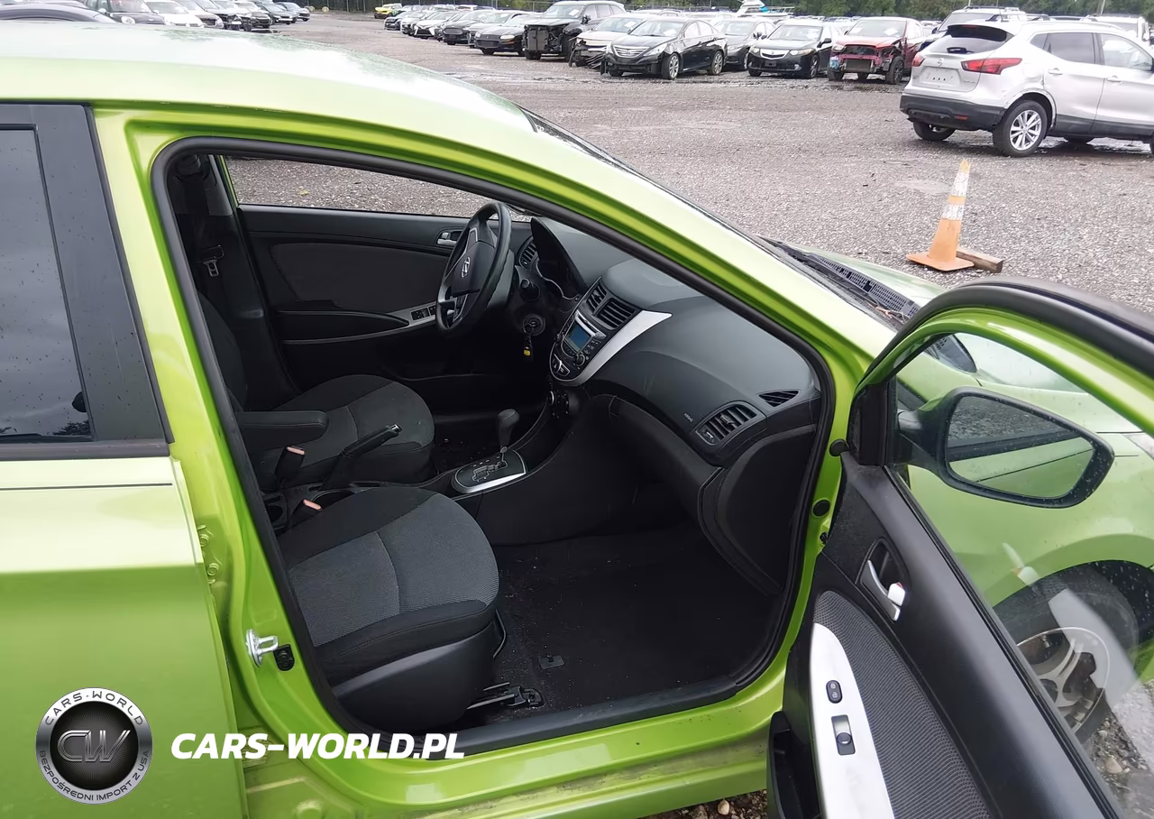 2013 Hyundai Accent Gs VIN:KMHCT5AE1DU135607 - 5
