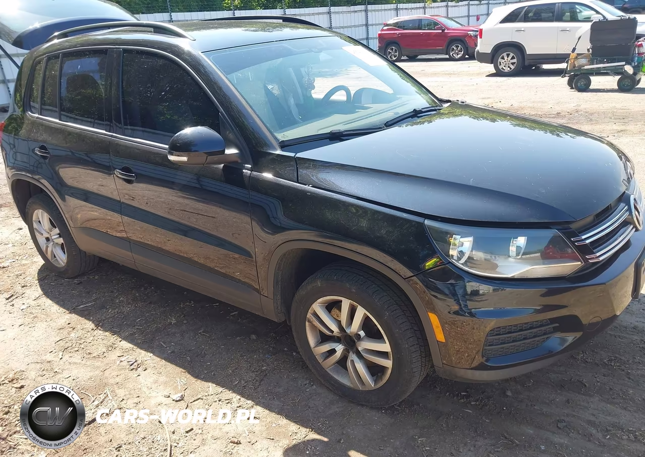 2016 Volkswagen Tiguan S – zdjęcie 1 z 16