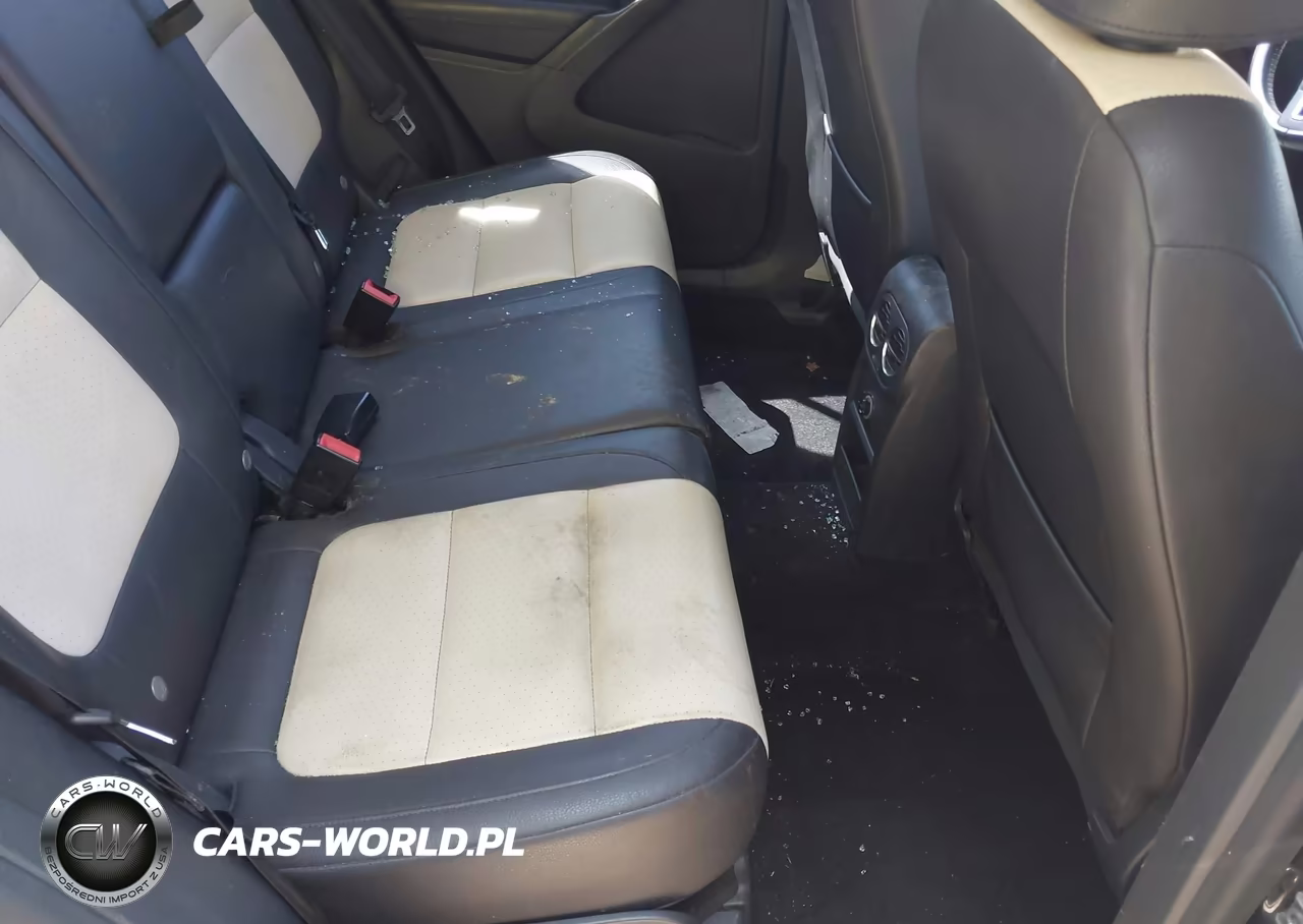 2016 Volkswagen Tiguan S VIN:WVGBV7AX7GW578100 - 8