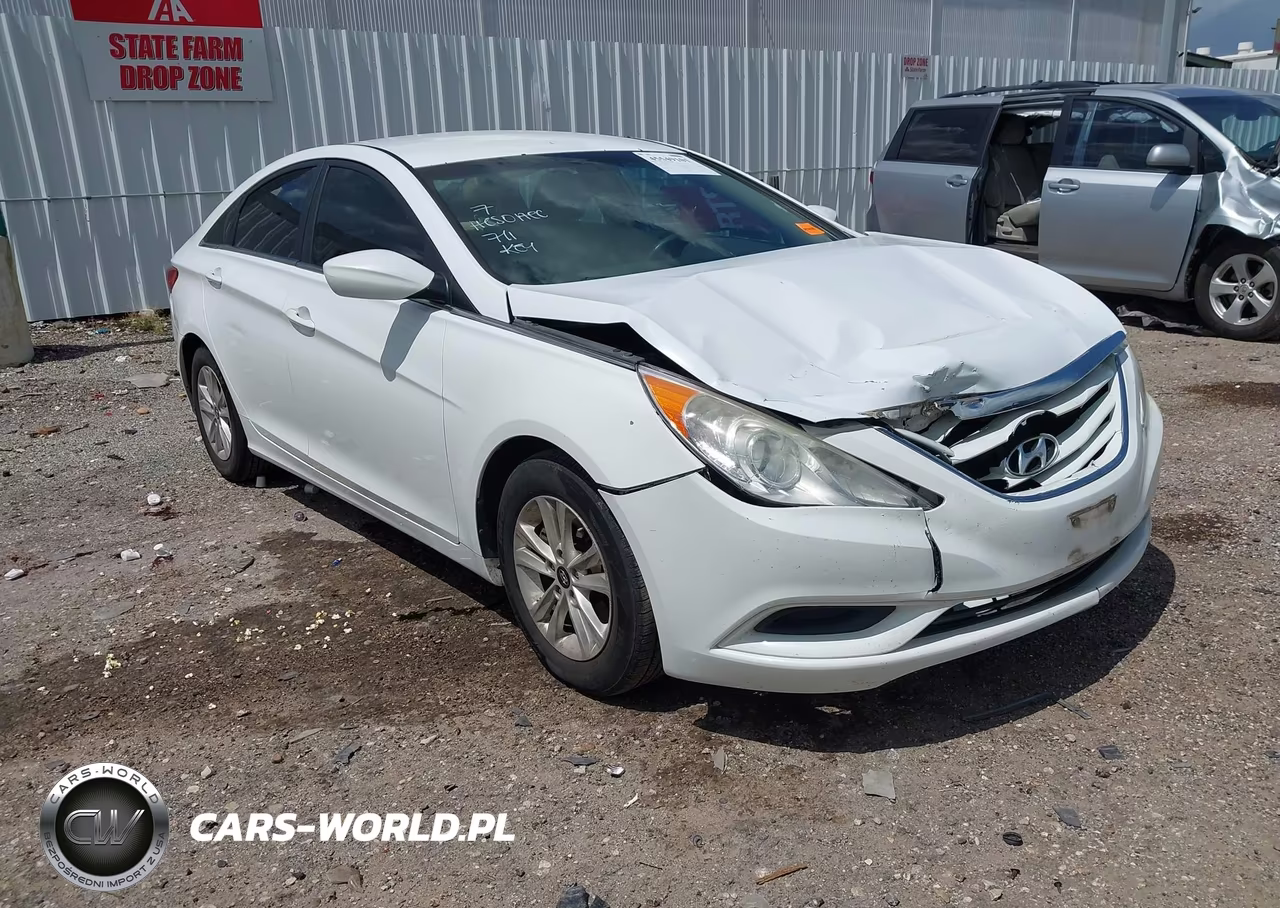 2013 Hyundai Sonata Gls