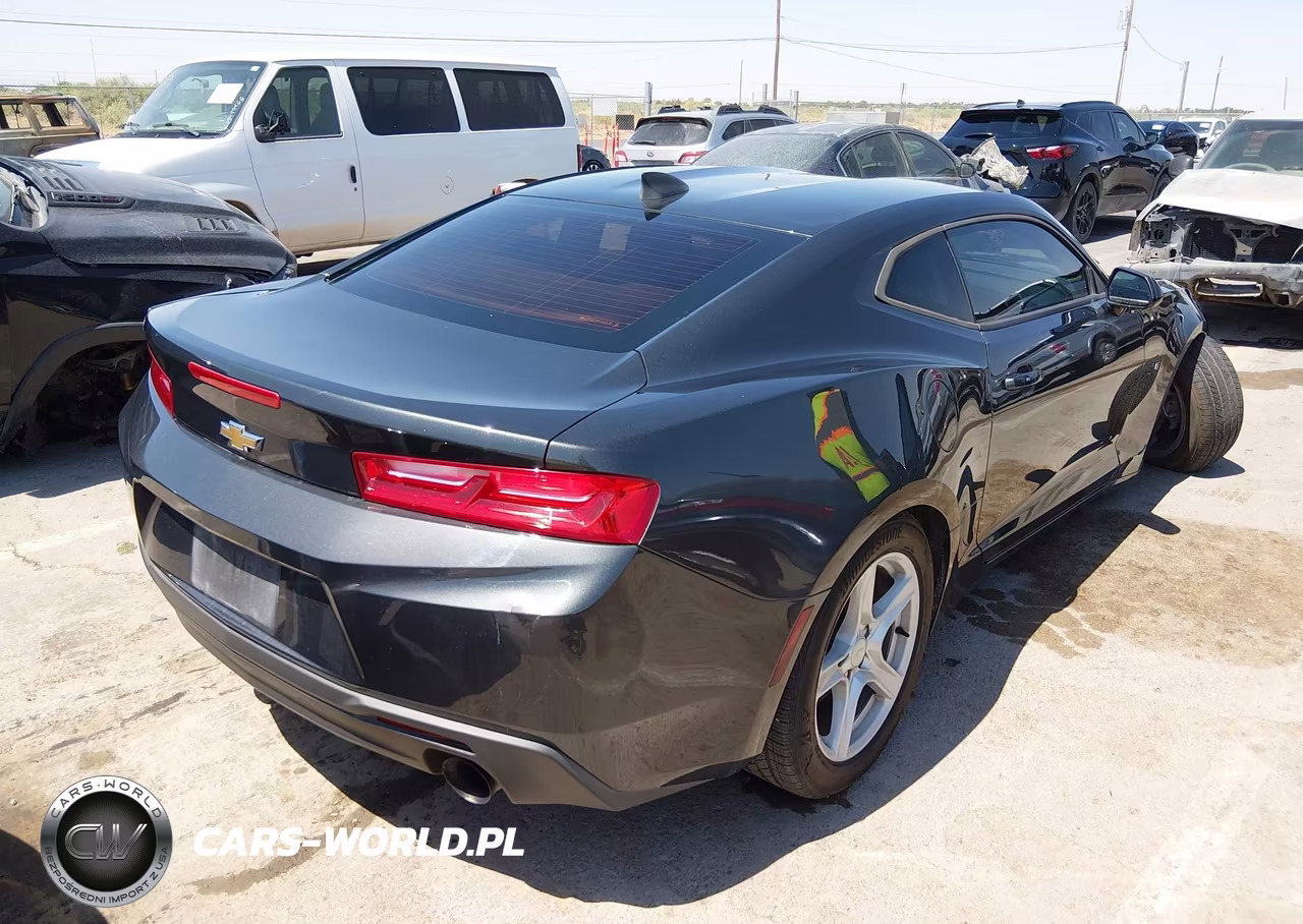 2016 Chevrolet Camaro 1Lt VIN:1G1FB1RX9G0168717 - 4