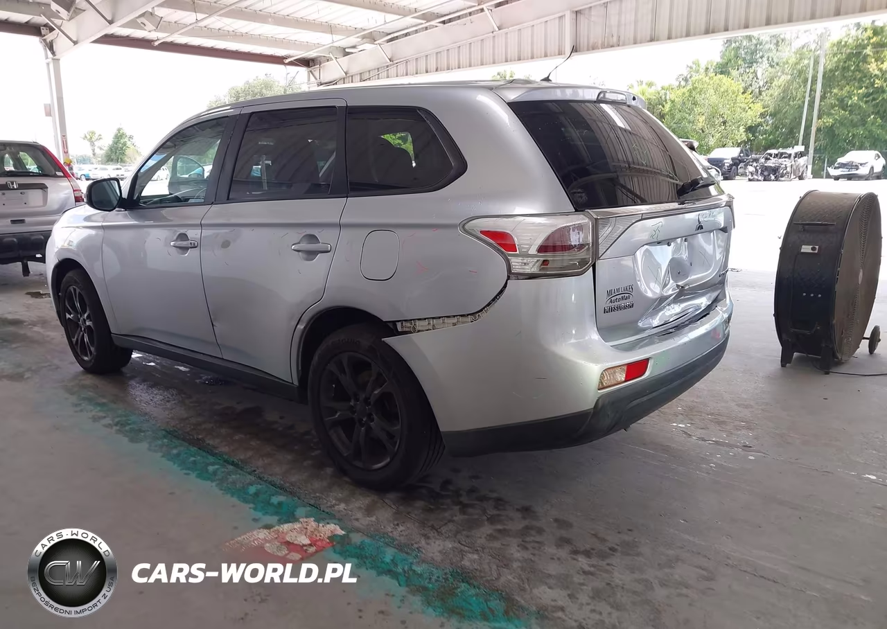 2014 Mitsubishi Outlander Se VIN:JA4AD3A36EZ015795 - 3
