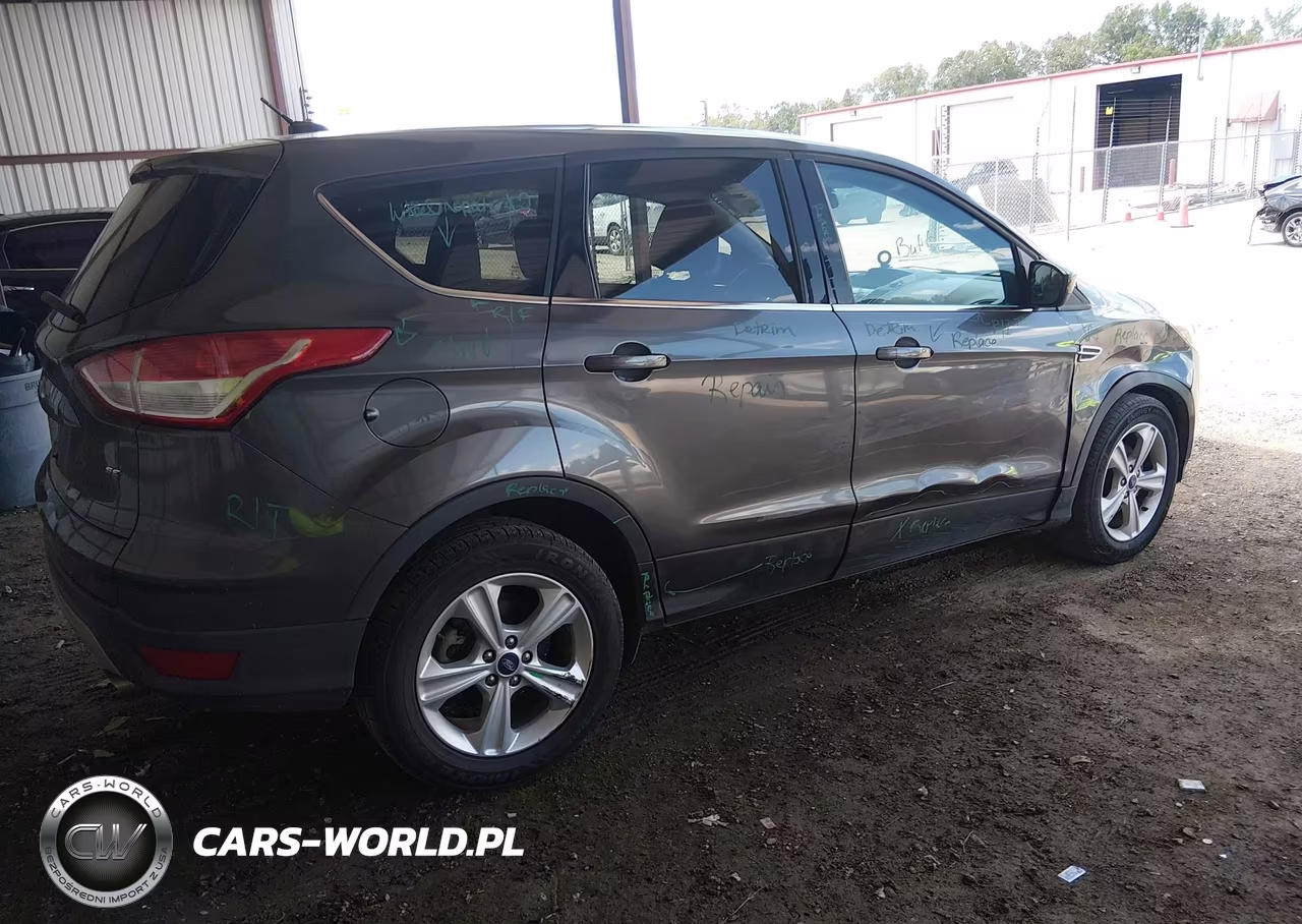 2015 Ford Escape Se VIN:1FMCU0G75FUC40176 - 4