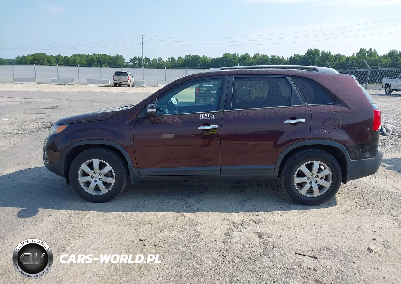2013 Kia Sorento Lx VIN:5XYKT4A68DG324355 - 14