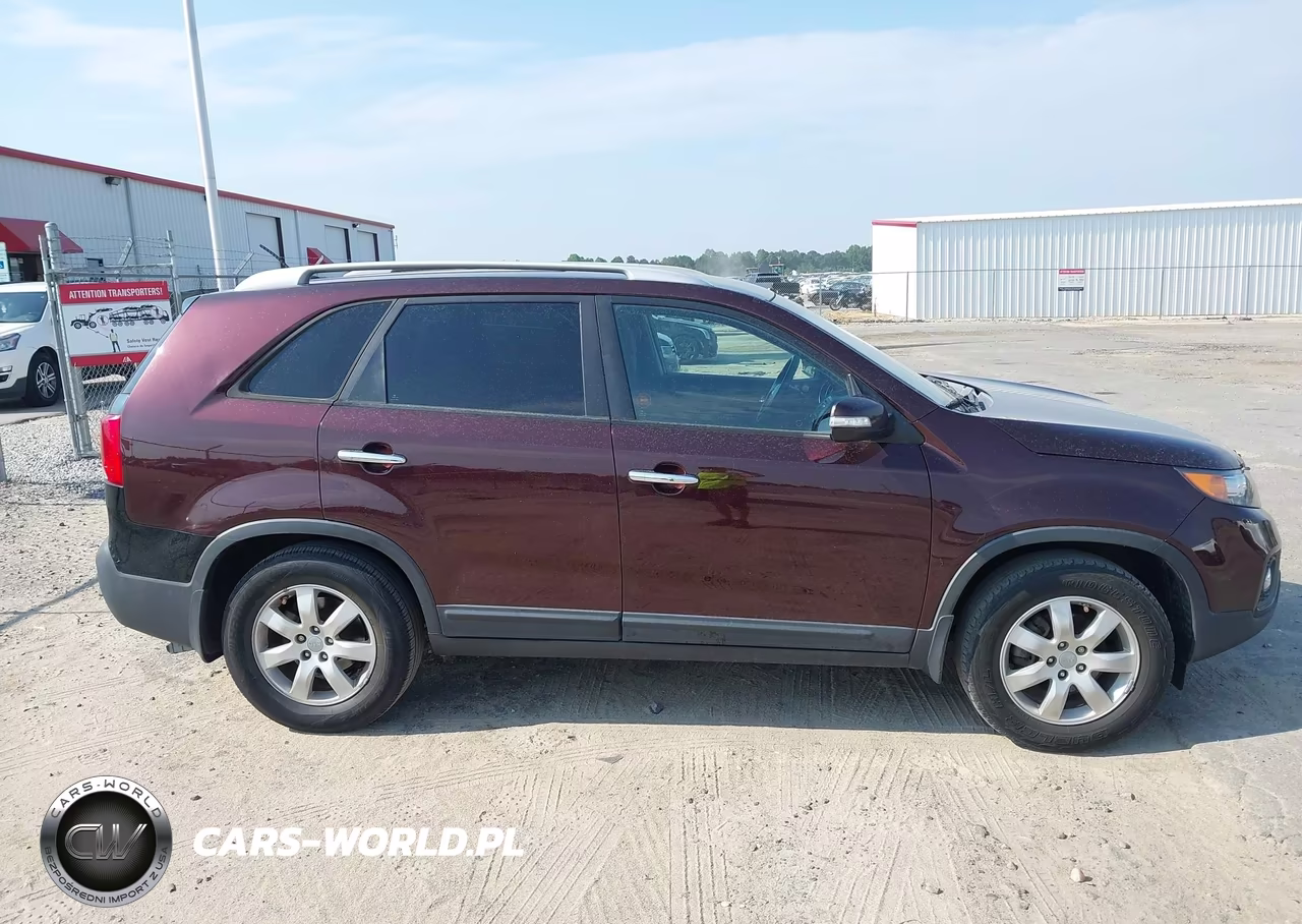 2013 Kia Sorento Lx VIN:5XYKT4A68DG324355 - 16