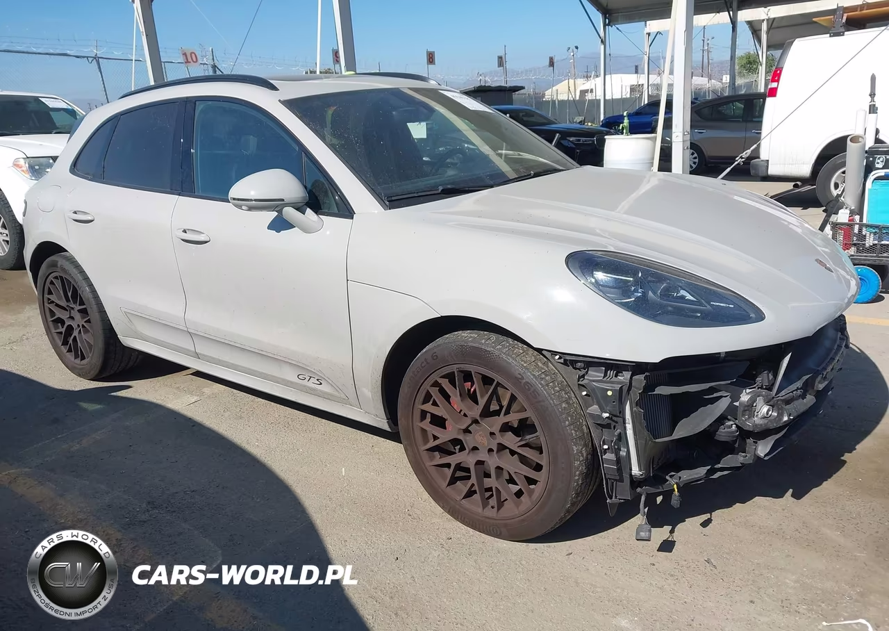 2021 Porsche Macan Gts