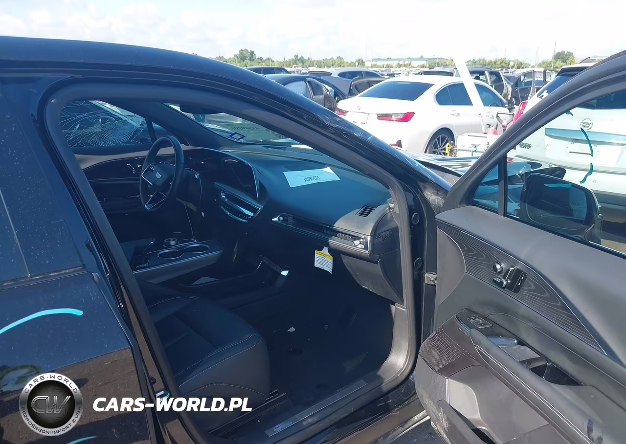 2024 Cadillac Lyriq Luxury W-1Sc VIN:1GYKPPRK6RZ107199 - 5
