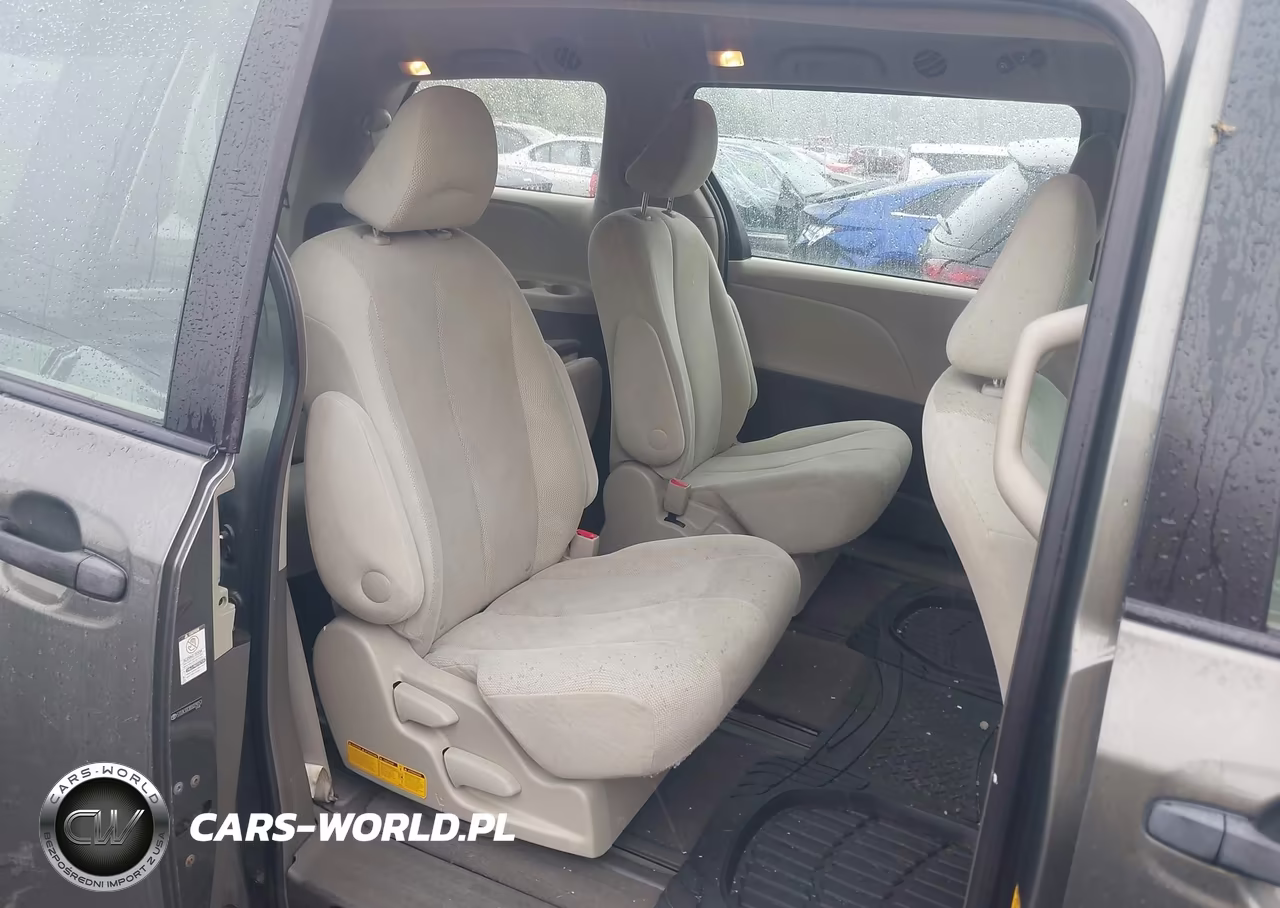 2011 Toyota Sienna Base V6 VIN:5TDZK3DC8BS029253 - 8