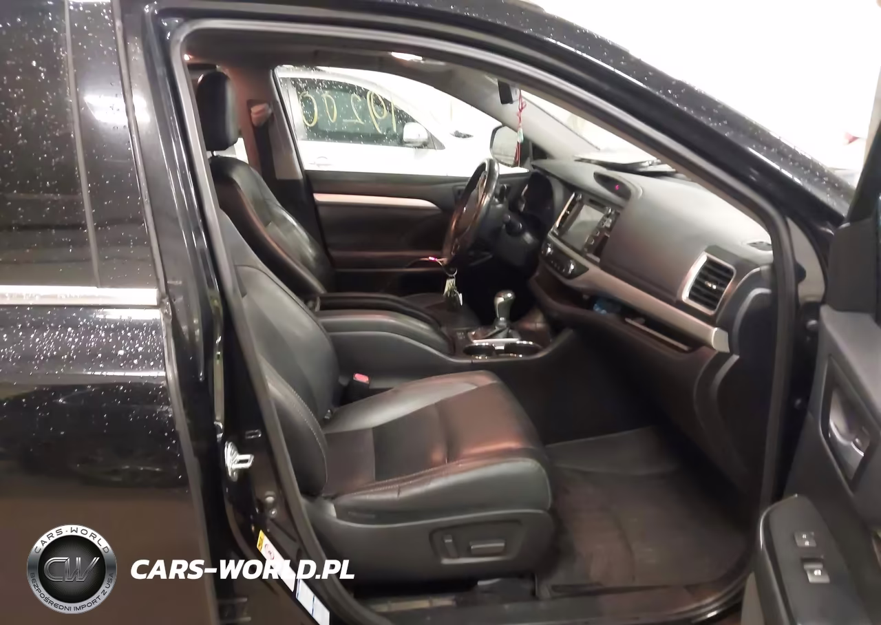 2017 Toyota Highlander Xle VIN:5TDJZRFH9HS475733 - 5