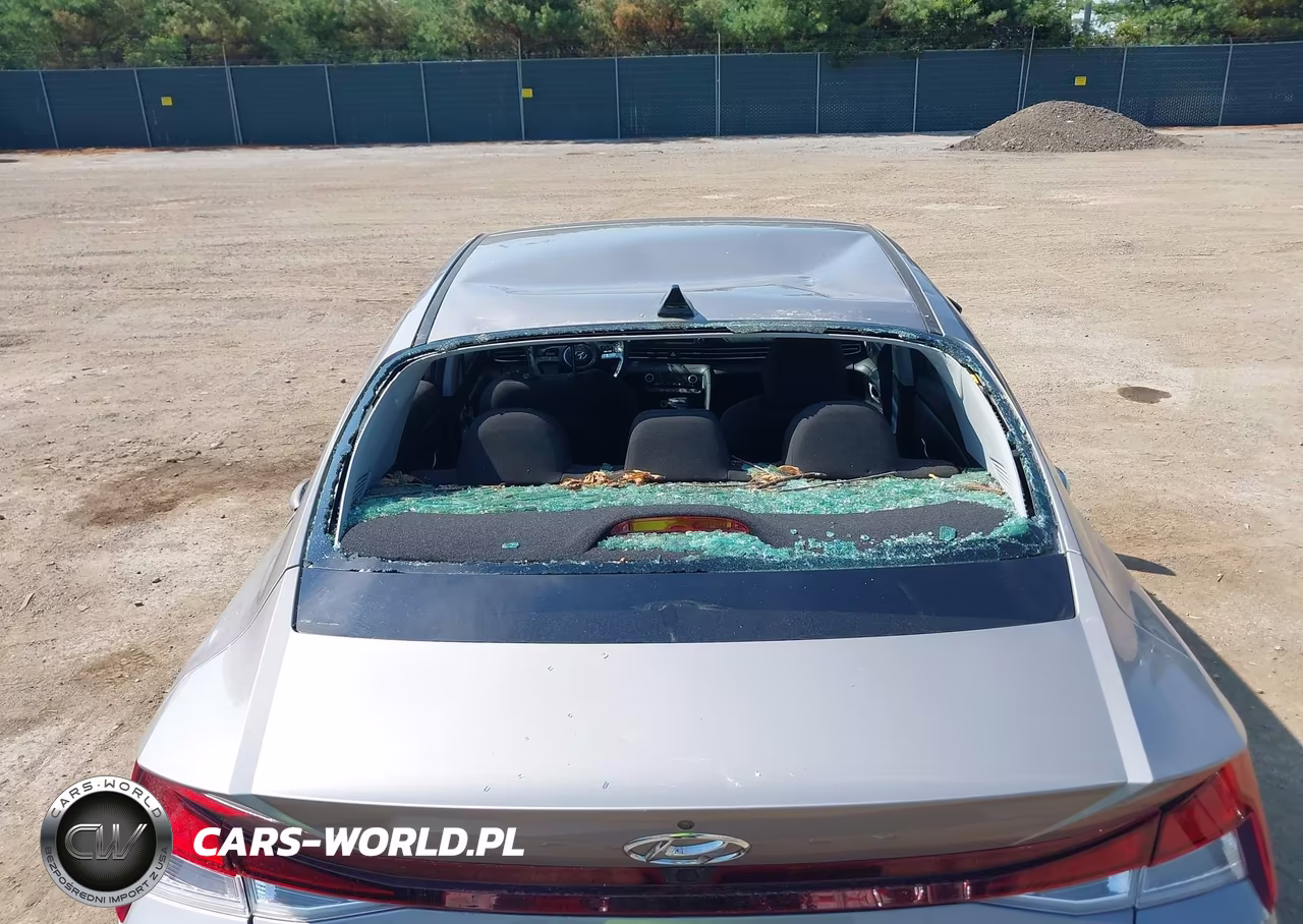 2021 Hyundai Elantra Sel VIN:KMHLM4AG2MU121644 - 6