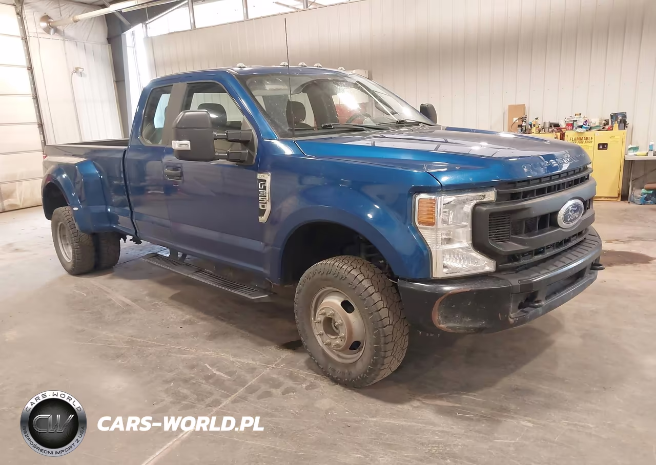 2022 Ford F-350 Lariat-Xl-Xlt