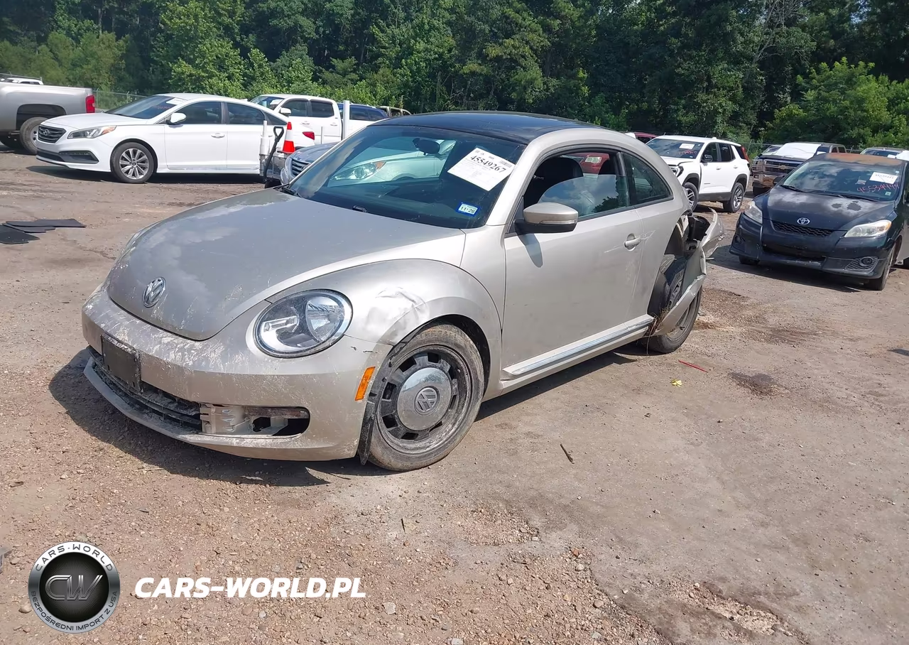 2013 Volkswagen Beetle 2.5L VIN:3VWJX7AT7DM664507 - 2