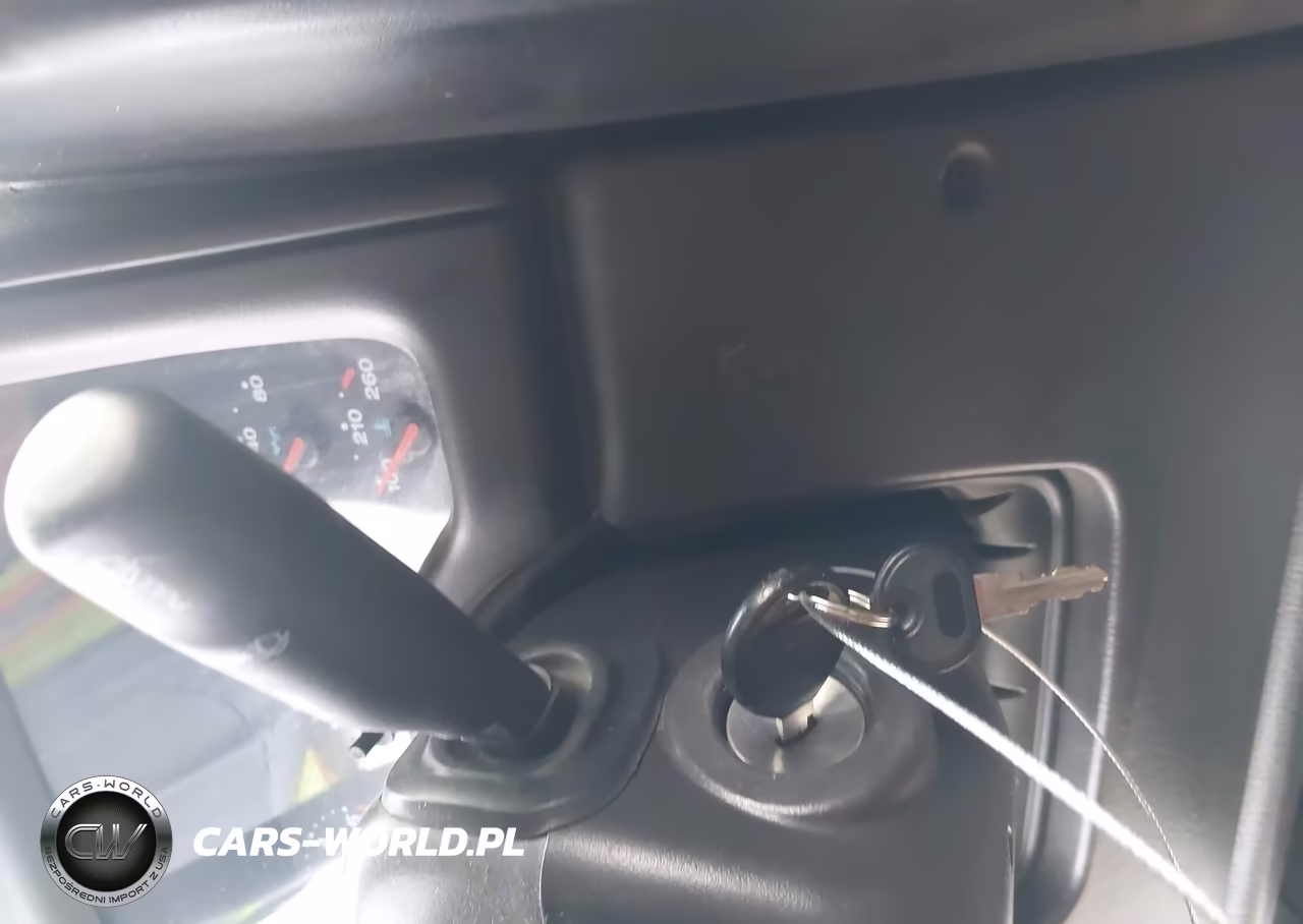 2002 Jeep Wrangler Sport VIN:1J4FA49S52P702807 - 11