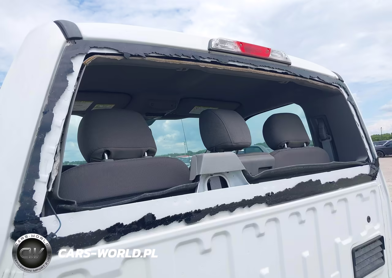 2019 Ford F550 Super Duty VIN:1FDUF5HT4KEC11697 - 17