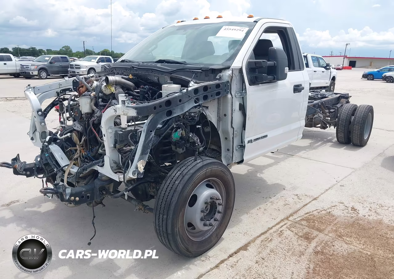 2019 Ford F550 Super Duty VIN:1FDUF5HT4KEC11697 - 2