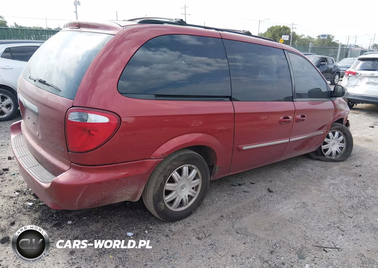 2007 Chrysler Town & Country Touring VIN:2A4GP54L87R160665 - 4
