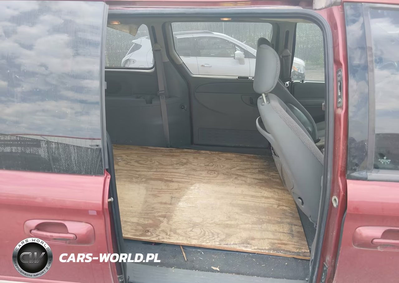2007 Chrysler Town & Country Touring VIN:2A4GP54L87R160665 - 8