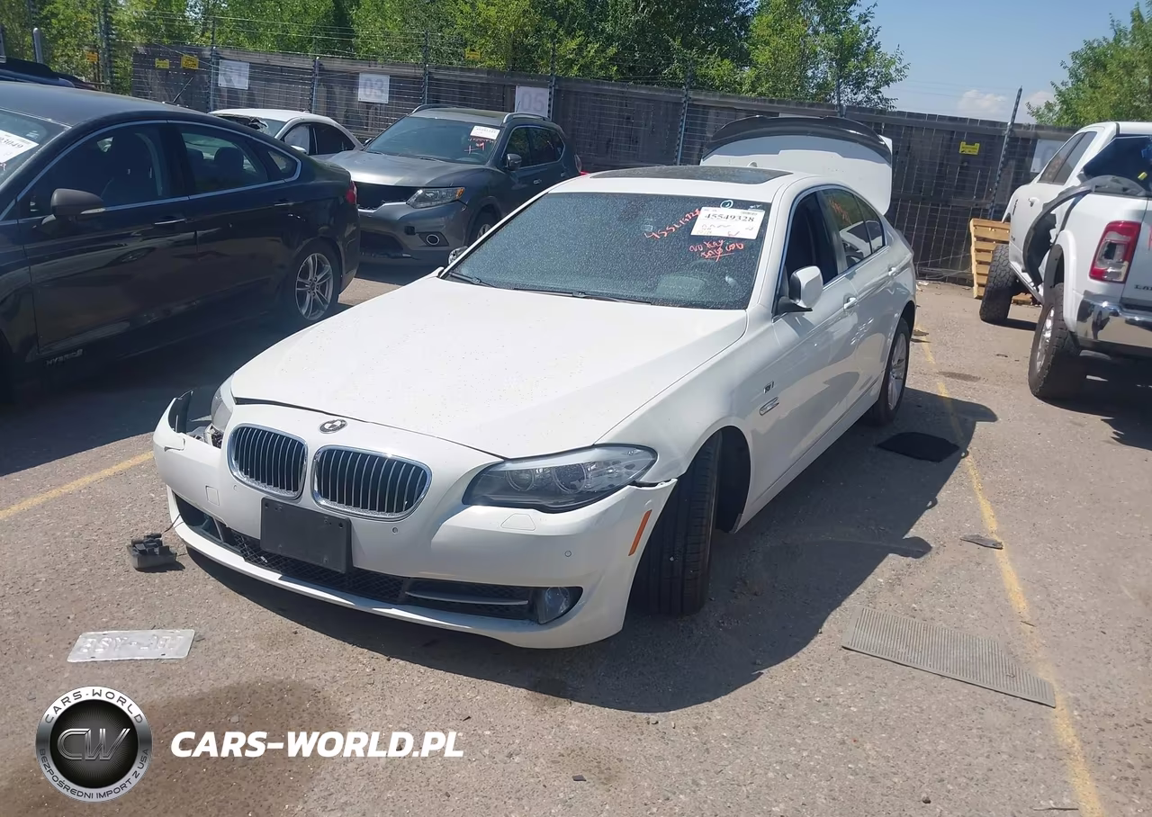 2013 BMW 528I xDrive VIN:WBAXH5C56DD112647 - 14