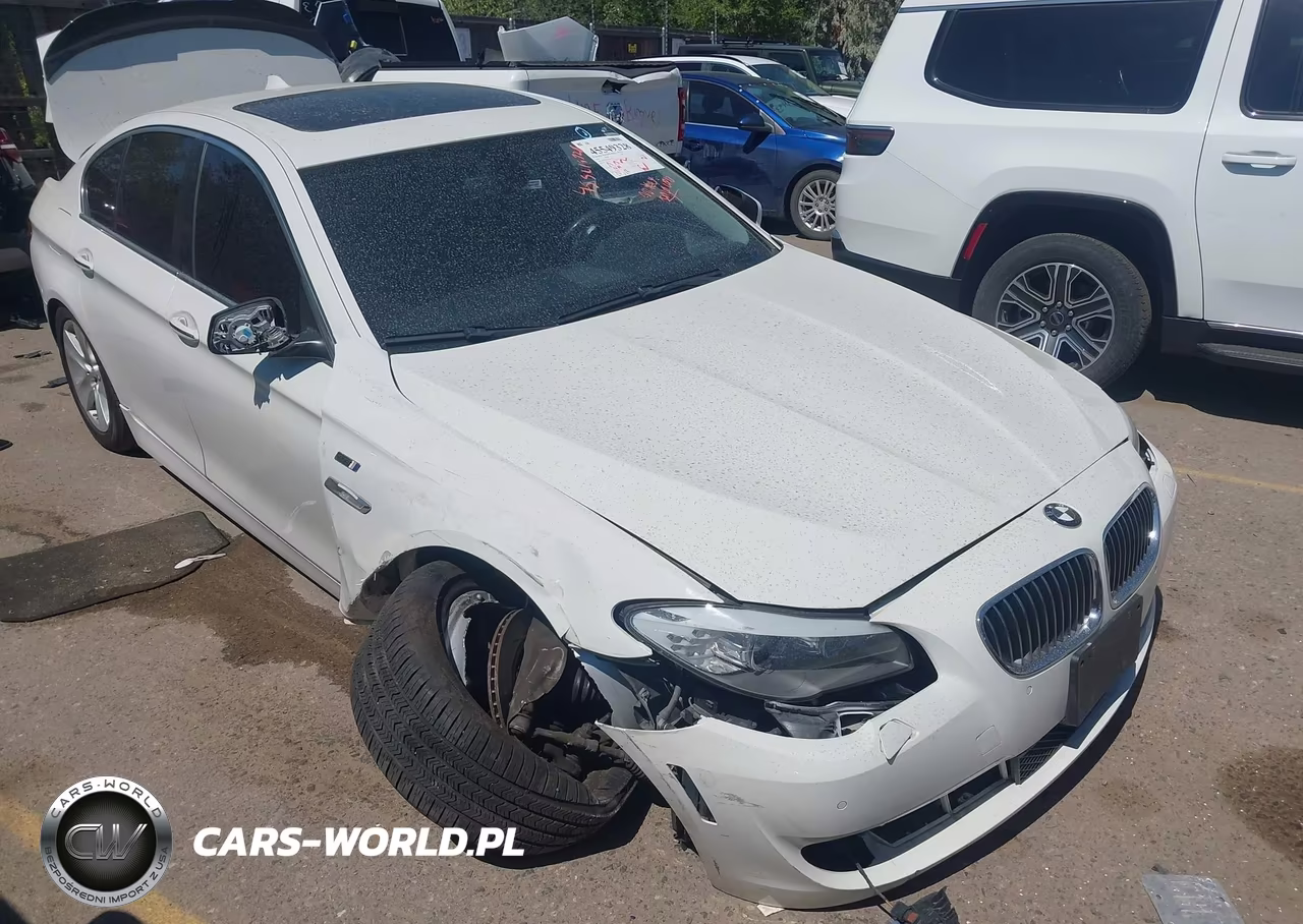 2013 BMW 528I xDrive VIN:WBAXH5C56DD112647 - 15