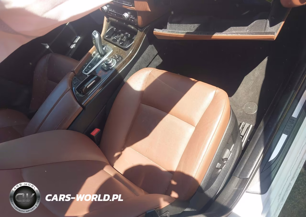 2013 BMW 528I xDrive VIN:WBAXH5C56DD112647 - 5