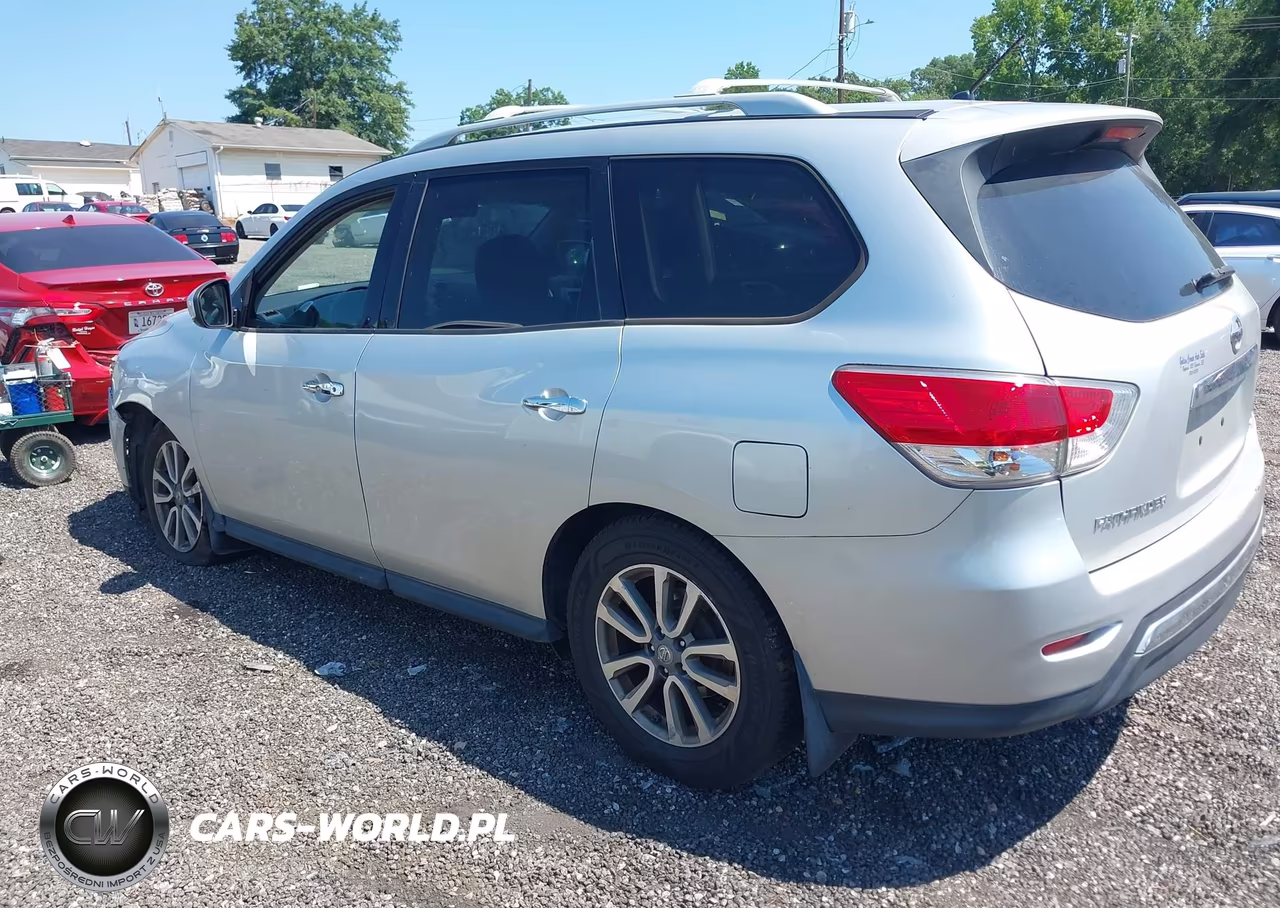 2016 Nissan Pathfinder S VIN:5N1AR2MM2GC626625 - 3