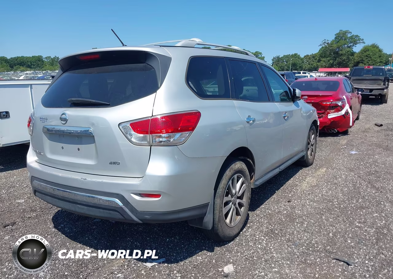 2016 Nissan Pathfinder S VIN:5N1AR2MM2GC626625 - 4