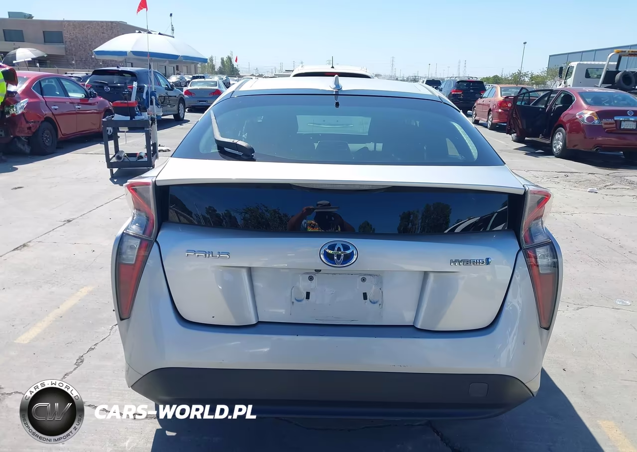 2016 Toyota Prius Three VIN:JTDKARFU0G3503900 - 16
