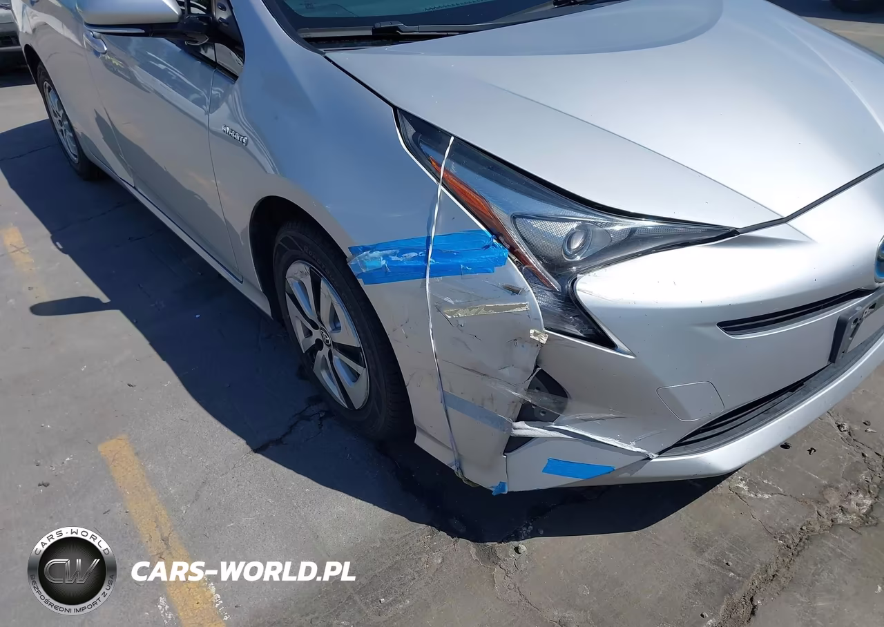 2016 Toyota Prius Three VIN:JTDKARFU0G3503900 - 6