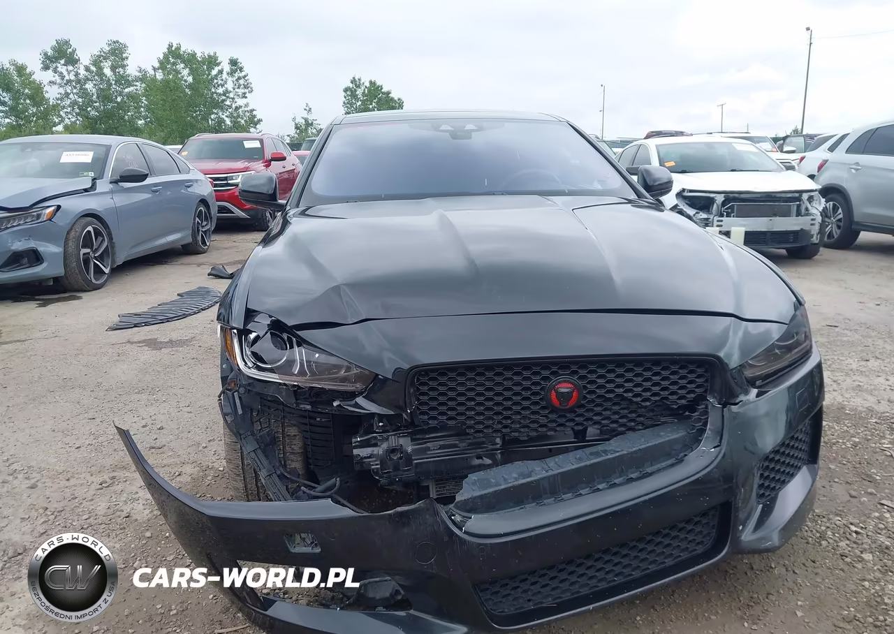 2018 Jaguar Xe S VIN:SAJAM4FV6JCP17622 - 12