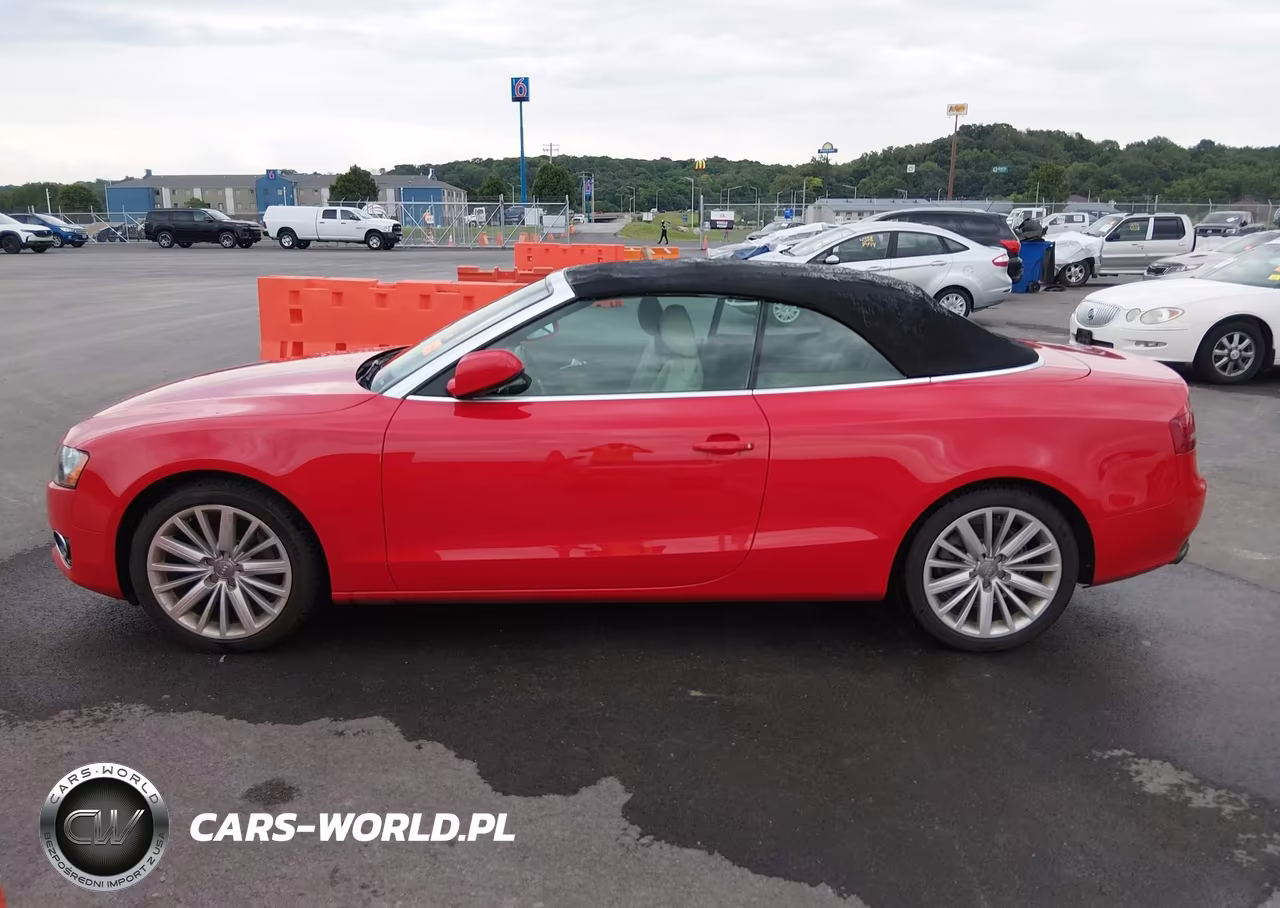 2011 Audi A5 2.0T Premium VIN:WAULFAFH4BN001766 - 14