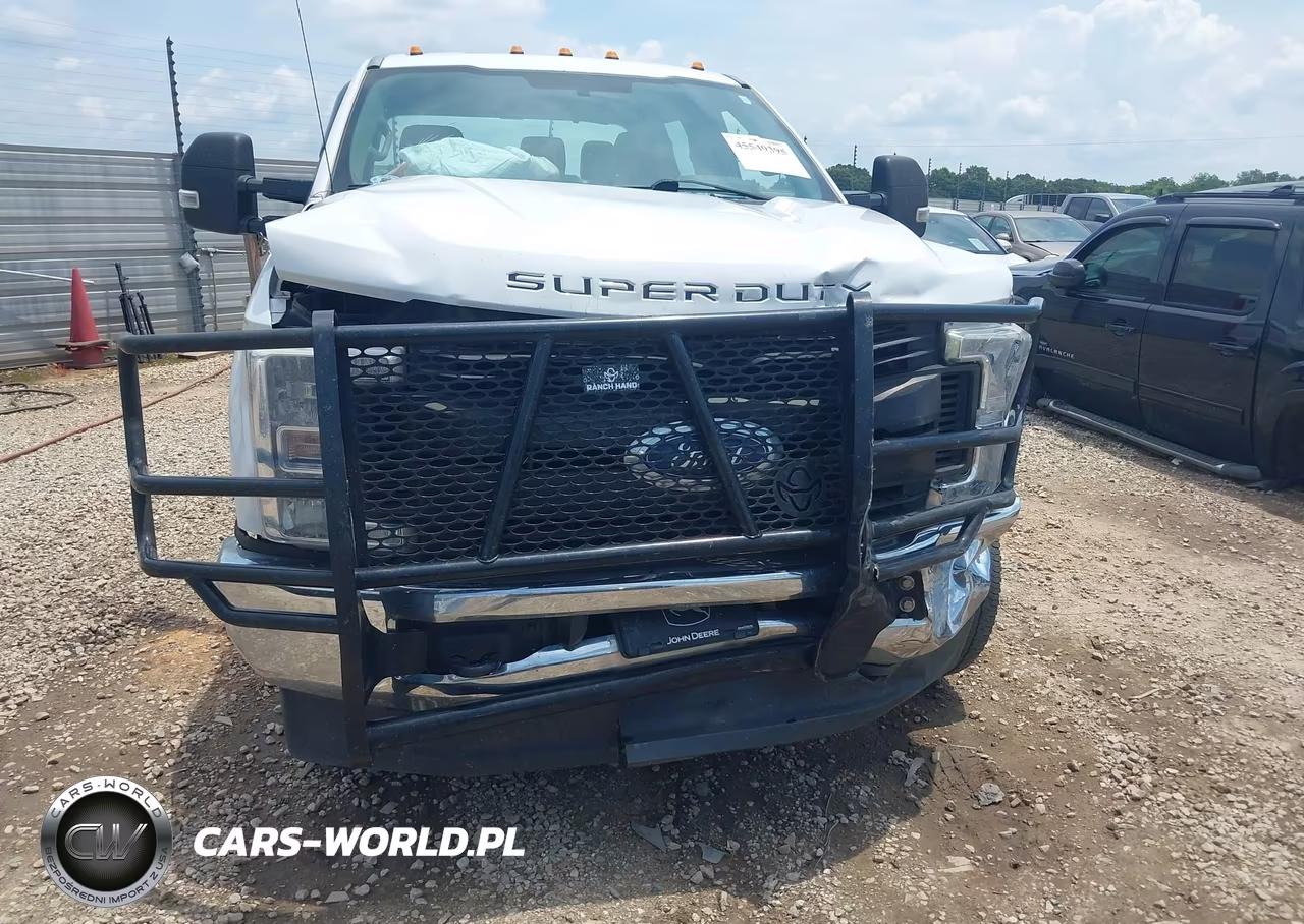 2019 Ford F-250 King Ranch-Lariat-Platinum-Xl-Xlt VIN:1FT7W2B67KEE67657 - 6