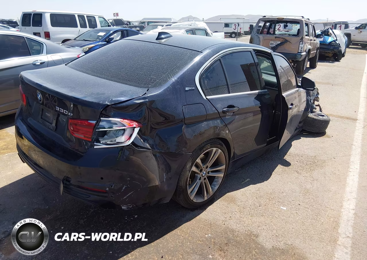 2017 BMW 330E Iperformance VIN:WBA8E1C34HA158585 - 4