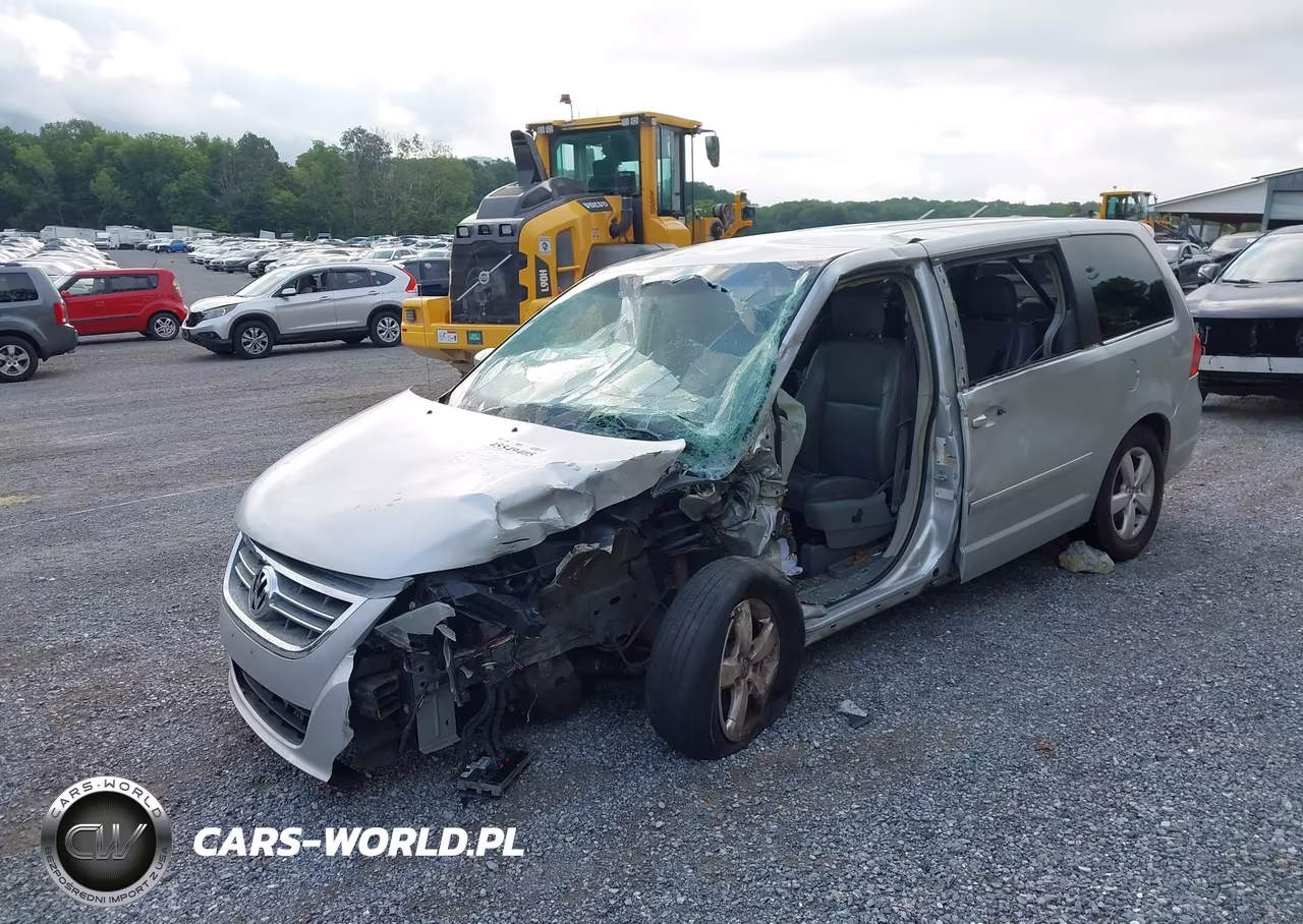 2010 Volkswagen Routan Se VIN:2V4RW3D10AR281854 - 2