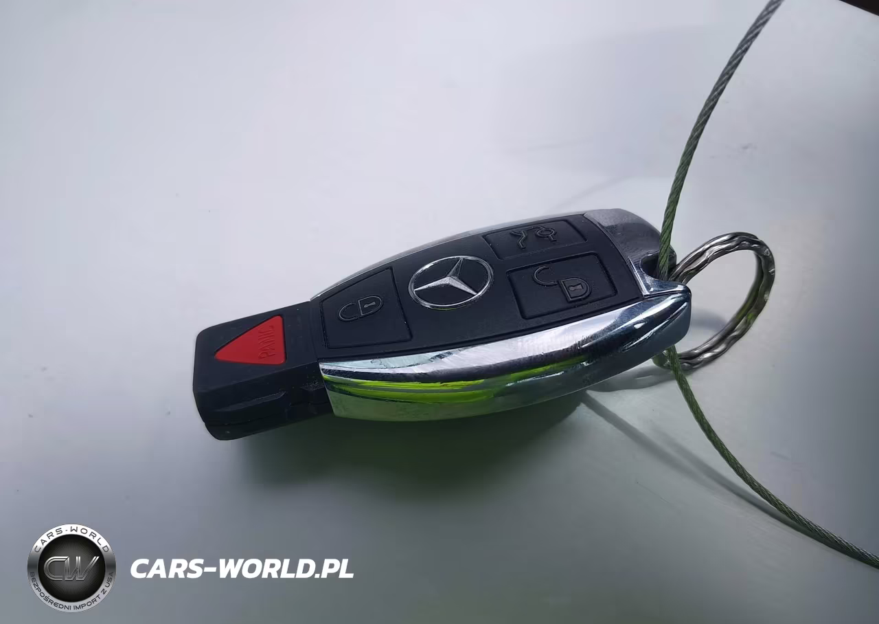2011 Mercedes-Benz C 300 Luxury-Sport VIN:WDDGF5EB0BF656208 - 11