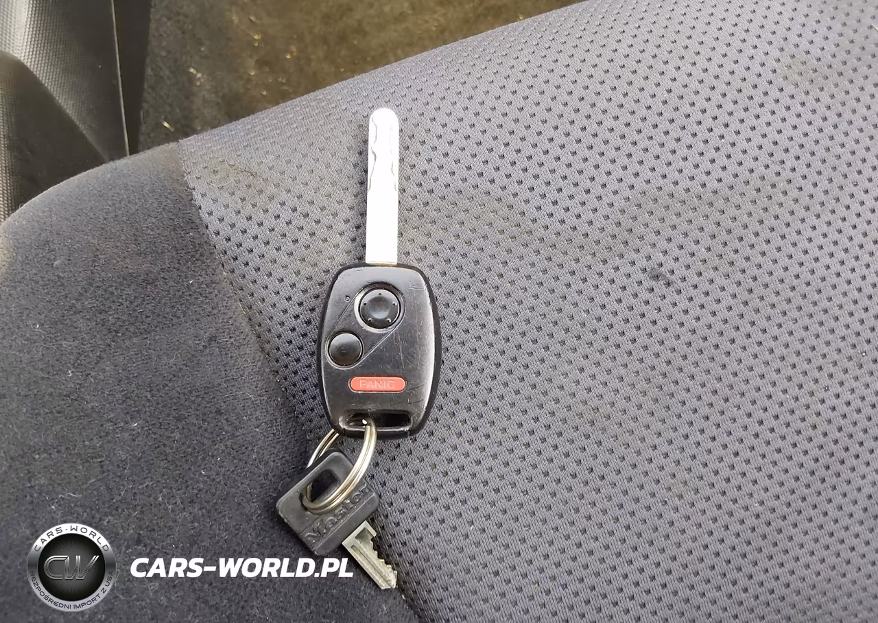 2007 Honda Fit Sport VIN:JHMGD38687S039476 - 11