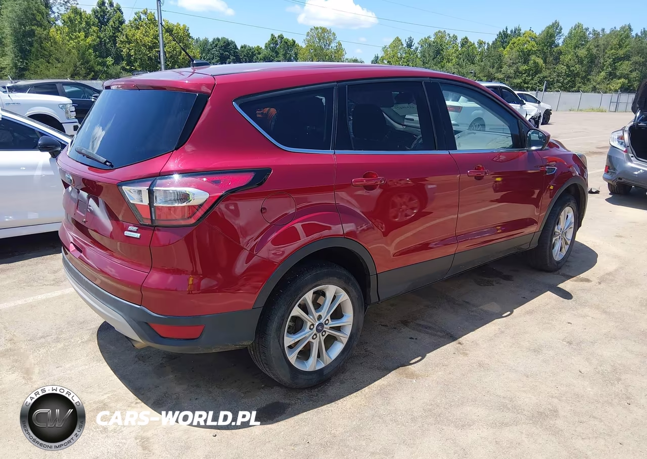2017 Ford Escape Se VIN:1FMCU0GD8HUB72853 - 4