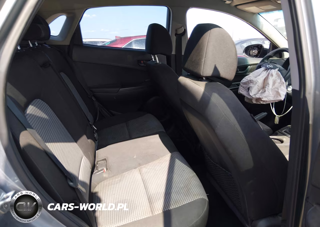 2020 Hyundai Kona Se VIN:KM8K12AA4LU578412 - 8
