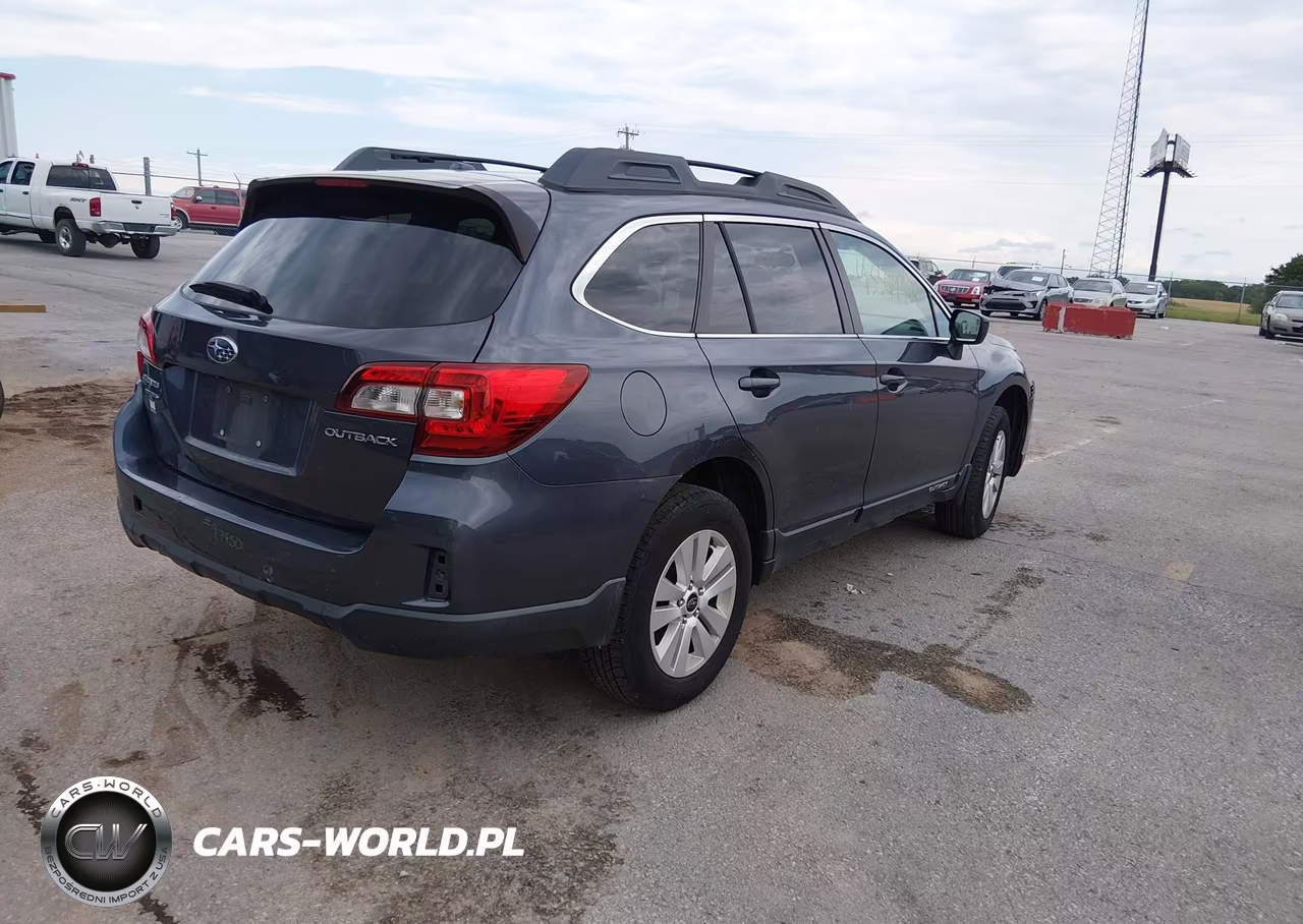2015 Subaru Outback 2.5I Premium VIN:4S4BSBCC3F3302051 - 4